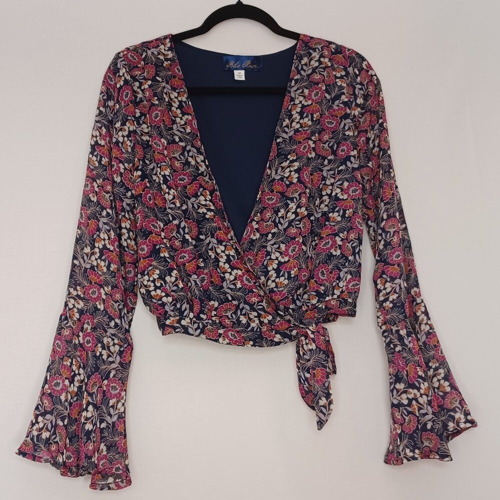 Women's Blue Rain Flare wrist floral hippie disco‎ top size Medium